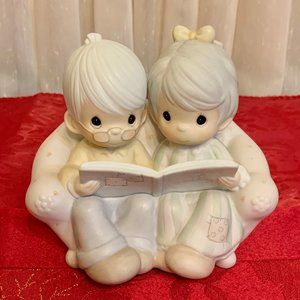 👵🏻Host Pick 👴🏻- Precious Memories - Precious Moments - 1987